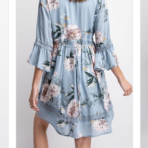 โขBlue Skies Mini Dressโข - Picture 3 of 6